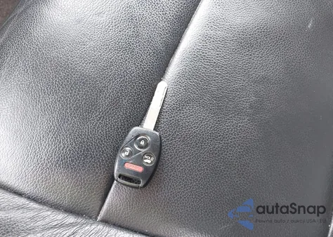 2013 Honda Pilot Touring from USA, damaged, VIN 5FNYF4H93DB053570